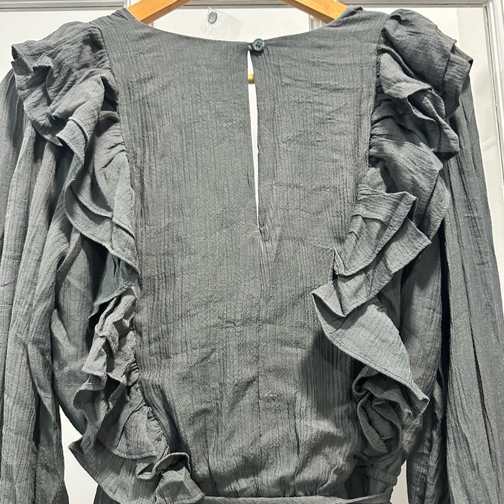 Elegant Tied Ruffled Mini Dress in Green - Size Small - Picture 10 of 13
